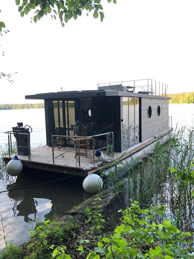 Houseboat- Dom Na Wodzie Z Sauna I Mozliwoscia Plywania Iława 外观 照片