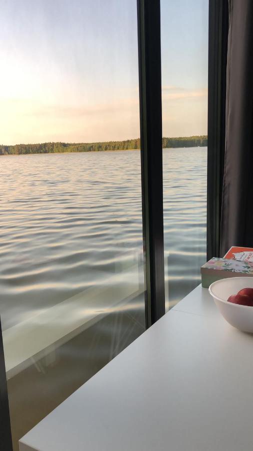 Houseboat- Dom Na Wodzie Z Sauna I Mozliwoscia Plywania Iława 外观 照片